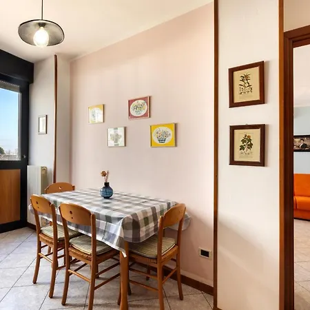 We - House Of Stars -