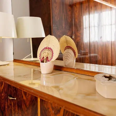 Apartment We - House Of Stars - Bologna