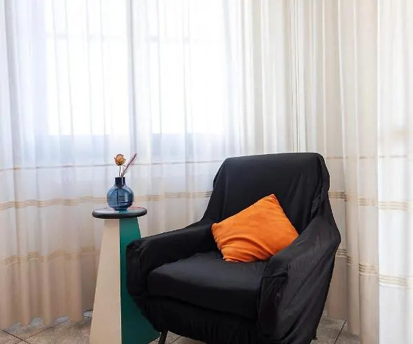 We - House Of Stars - Apartment Bologna